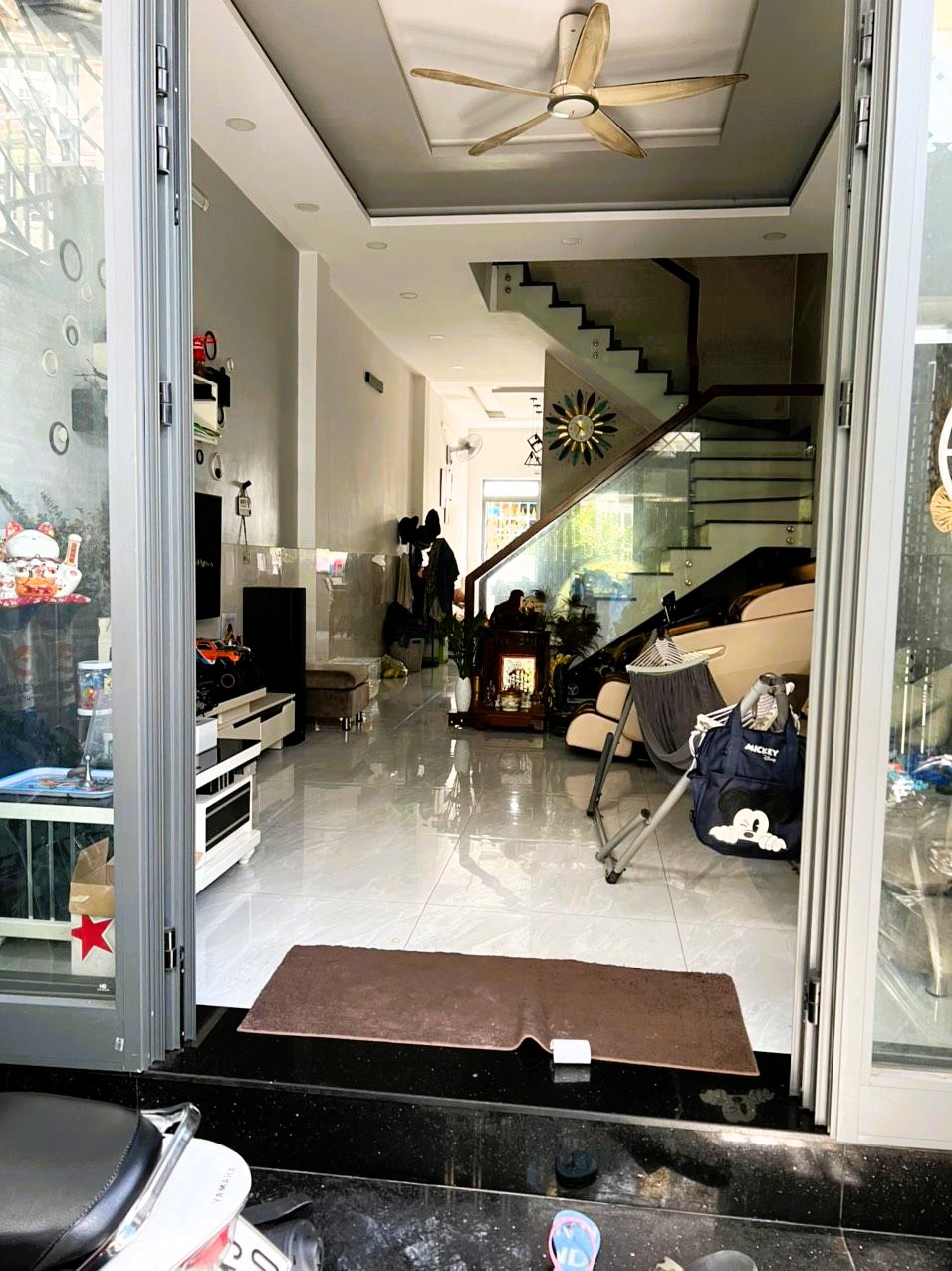 Bán nhà 1T2L 3pn 168m2 đường 4 Linh Tây.