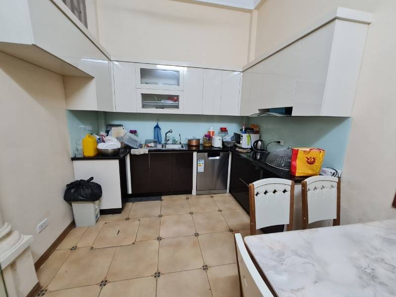 TÌM NGƯỜI THUÊ TOÀN BỘ NHÀ QUAN THỔ 1, QUẬN ĐỐNG ĐA.