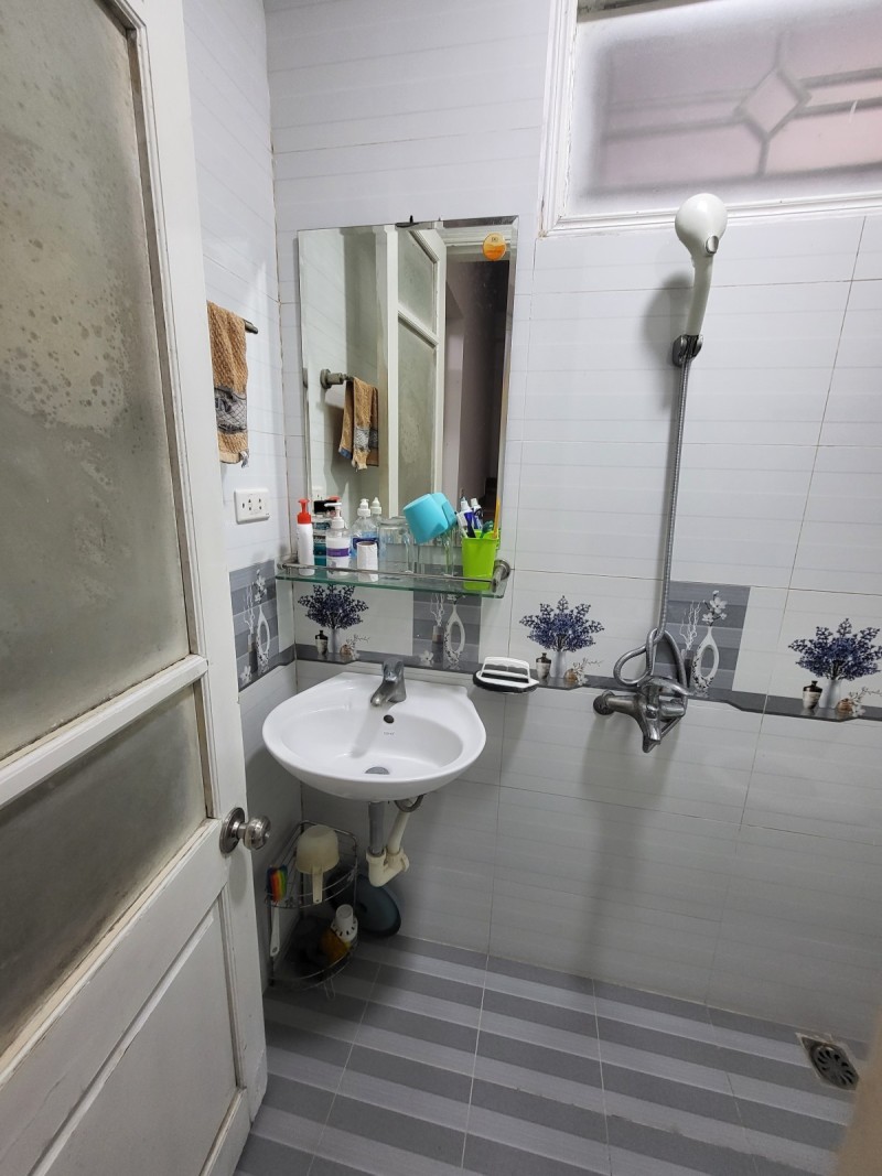 Sở hữu nhà Chùa Bộc 30m2 4 tầng, 2 thoáng, nhà đẹp ở ngay với 4.5 tỷ.