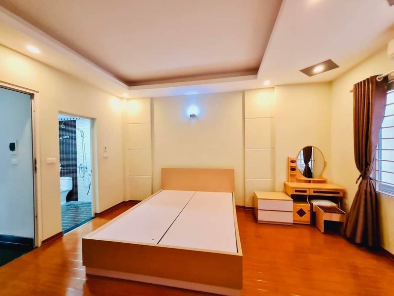 Hiếm! Bán nhà đẹp ở luôn Xã Đàn 35m2 5 tầng, full nội thất, 5.6 tỷ.