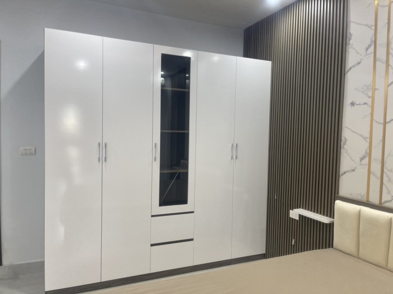 Bán nhà khu Ô Chợ Dừa 43m2 x 4 tầng, gần phố, ngõ nông, mt 4m, 3.95 tỷ.