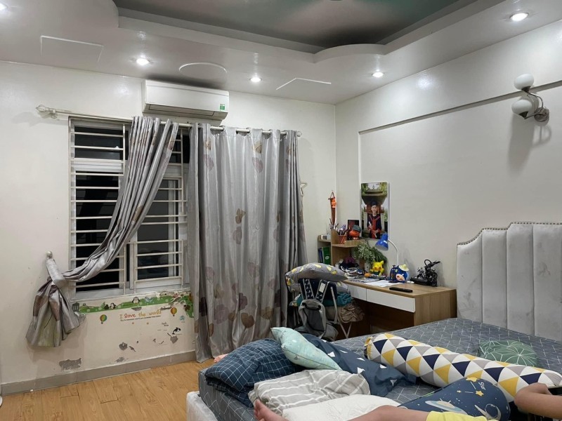 Chính chủ bán nhà Hào Nam, Đống Đa 35m2 x 4T, MT 3.5m, nhỉnh 3 tỷ.