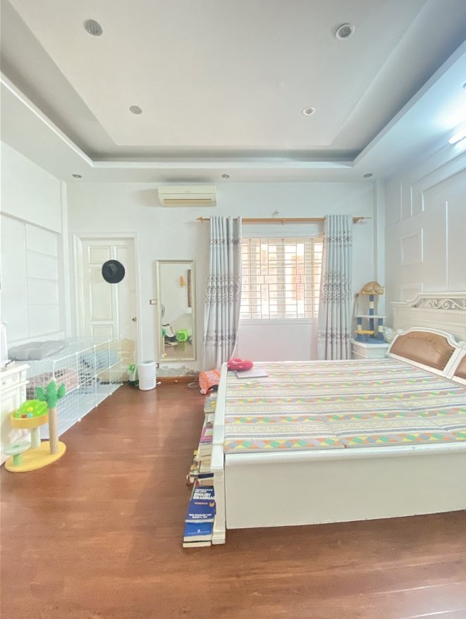 Bán nhà phân lô Đường Đội Nhân, 2 mặt tiền ô tô, Kinh Doanh diện tích 74m2 giá 12.8 tỷ