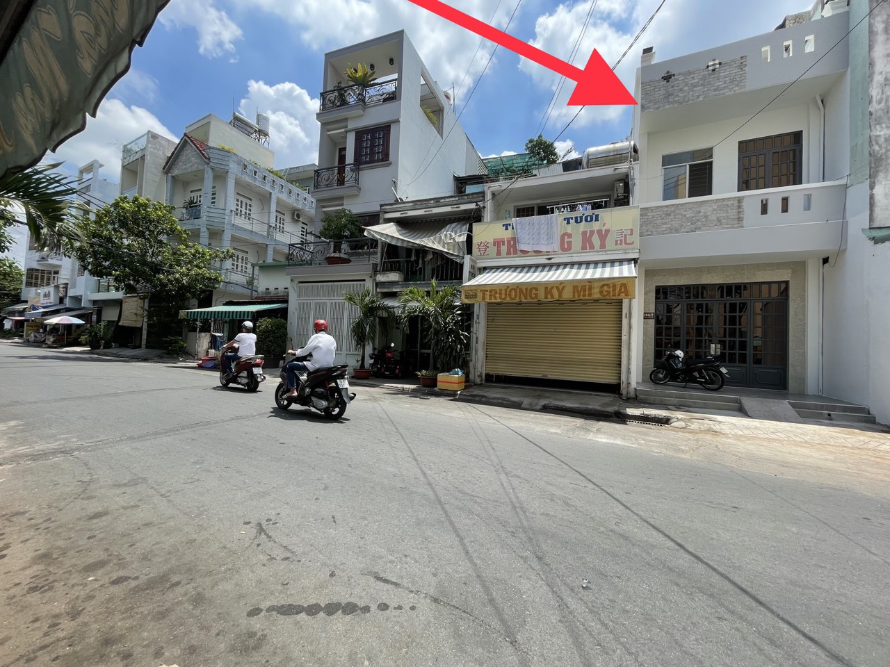 MẶT TIỀN KINH DOANH 10M Đường Tân Sơn Nhì, Q.Tân Phú, 48m2(4.2x11.5), 3 TẦNG.