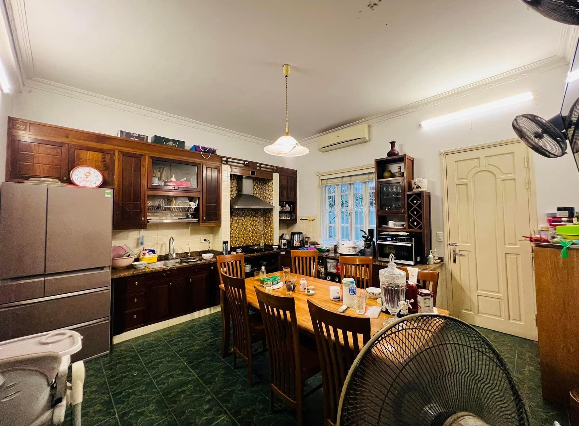 Bán nhà ngõ 12 Xuân La, Tây Hồ, 4 tầng diện tích 145m2 Mặt tiền 8m giá 12.9 tỷ