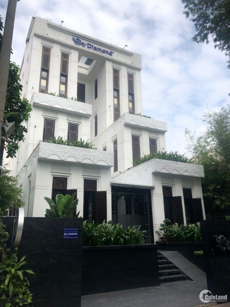 Cần bán nhà đường Hoa Lan, P.2, Q.PN, Dt: 4x16, 64m2, 3 Tầng, 45. 21,5 Tỷ.