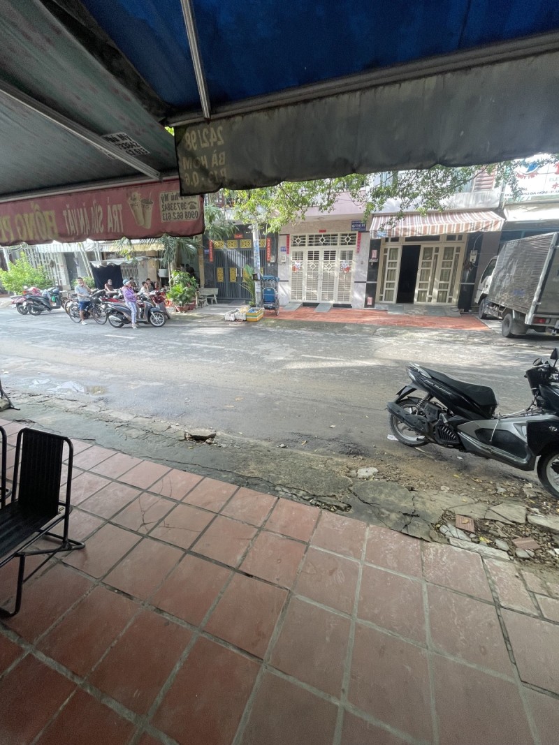 Mặt Tiền Bà Hom Kinh Doanh Đa Ngành Nghề 5.5m x 10m, 55m2 Chỉ 6.2 Tỷ.