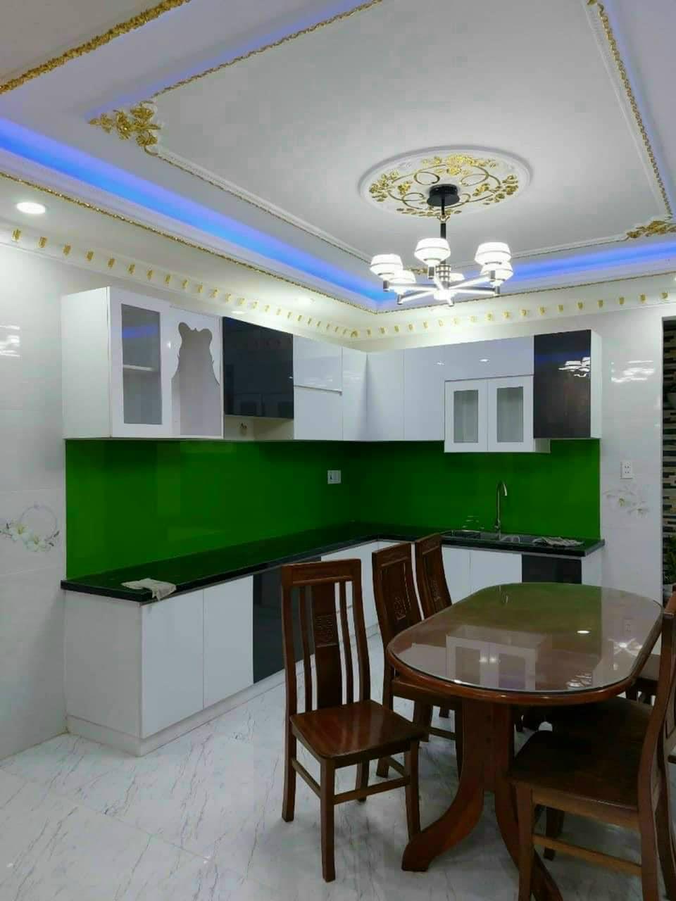 Hẻm 4m Xe Hơi Gần Chợ Phạm Văn Bạch - 48m2 (4*12) Giá Ngộp Chỉ 2,7 tỷ.