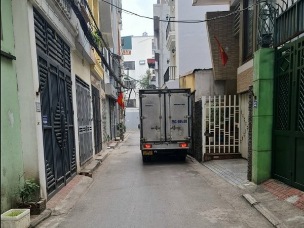 Đường ngõ bên ngoài căn nhà 60 m2 trong ngõ 94 Ngô Gia Tự can-nha-60-m2-trong-ngo-94-ngo-gia-tu-3