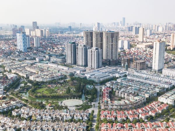 Khu đô thị mới Văn Phú là dự án bất động sản trọng điểm do công ty cổ phần đầu tư Văn Phú Invest làm chủ đầu tư Khu đô thị mới Văn Phú là dự án bất động sản trọng điểm do công ty cổ phần đầu tư Văn Phú Invest làm chủ đầu tư