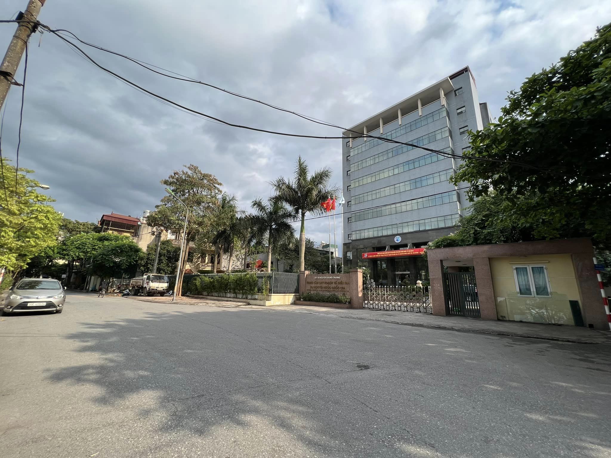 ĐẤT LỆ CHI( GIA LÂM)_ VỈA HÈ_ Ô TÔ TRÁNH_ FULL THỔ CƯ_ ĐẦU TƯ_ GIÁ RẺ_ 121M2 CHỈ NHỈNH 3 TỶ.