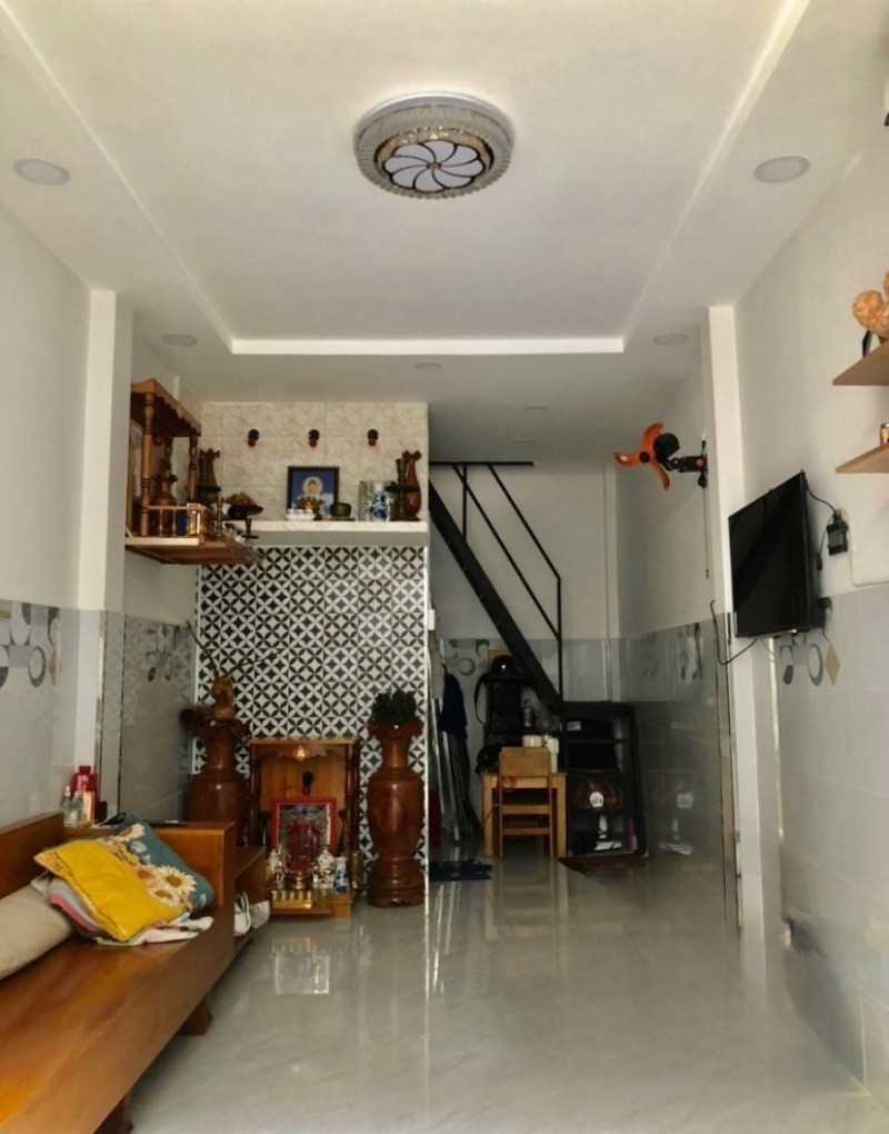 BÁN NHÀ MẶT TIỀN TRƯƠNG PHƯỚC PHAN 3.1M X 24M KHU KINH DOANH SẦM UÁT CHỈ NHĨNH 6 TỶ.