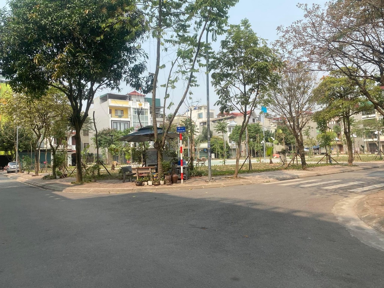 ĐẸP QUÁ XA LA ƠI, 100M ĐẤT, 3 MẶT TIỀN, KINH DOANH.