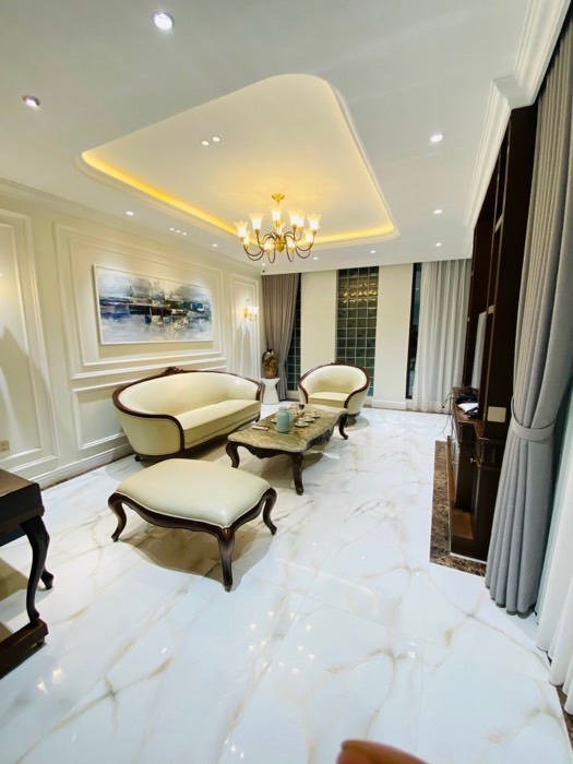 Bán nhà Phố Nghĩa Đô - Cầu Giấy - Phân Lô - Gara Ô tô - Văn Phòng - 80m - MT 6m Nhỉnh 11 tỷ.