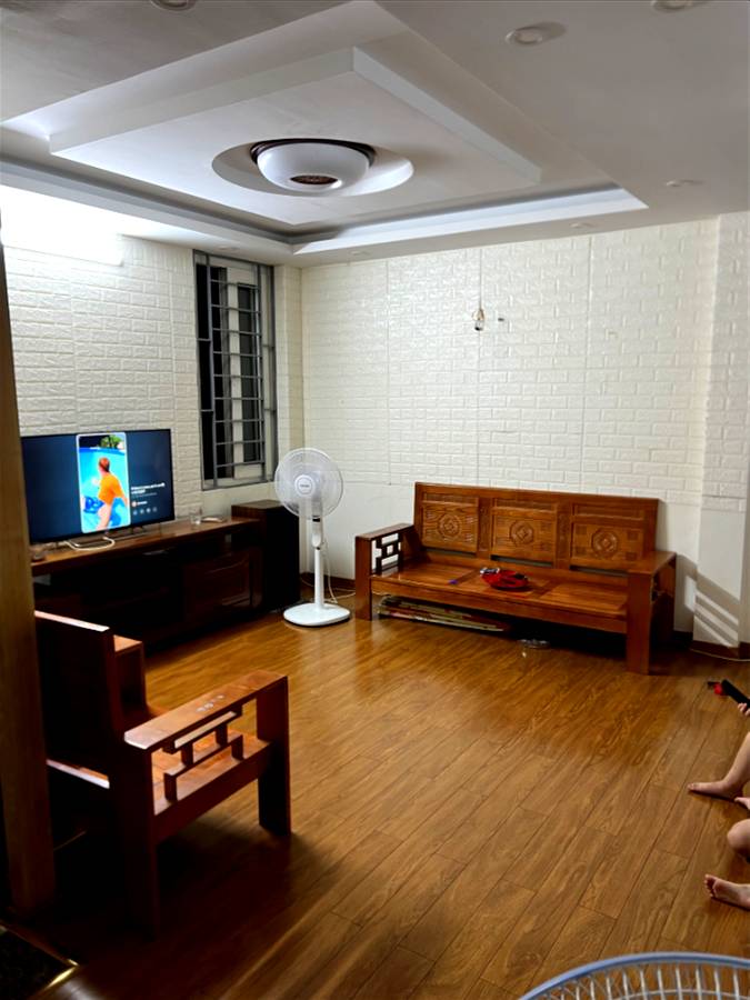 BÁN NHÀ NGỌC HỒI - THANH TRÌ - 5 TẦNG x 41M x MẶT TIỀN LỚN 5.5M - TRUNG TÂM THANH TRÌ - GIAO THÔNG THUẬN TIỆN