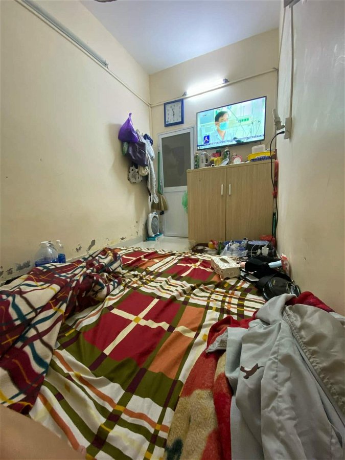 BÁN NHÀ 4 TẦNG Ở BẠCH MAI - KINH DOANH - Ô TÔ ĐỖ CỬA NGÕ THÔNG - HƠN 2 TỶ RƯỠI.