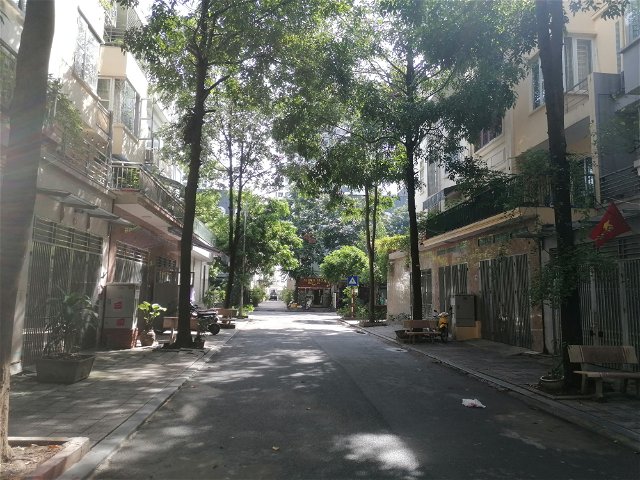 92m2