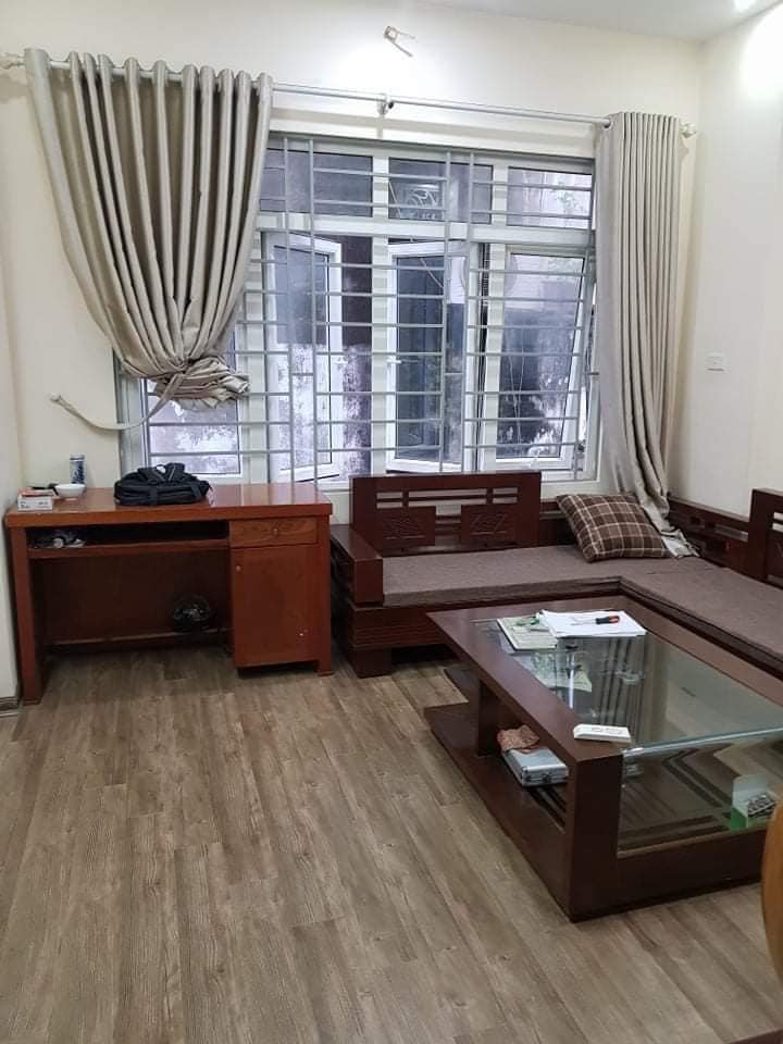 Nhà Khương Đình Lô Góc ngõ rộng thoáng gần phố 37m 4 tầng chỉ 3.7 tỷ