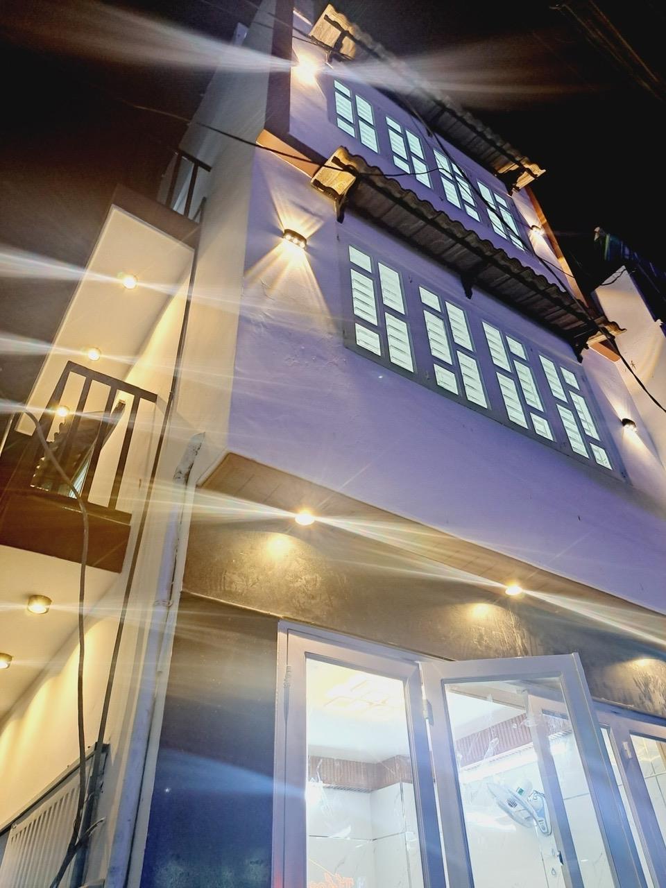 MẶT TIỀN THOẠI NGỌC HẦU, TÂN PHÚ - 4 TẦNG GÓC 2 MẶT THOÁNG - KINH DOANH ĐỈNH - SHR - GIÁ SỐC 3,05 TỶ.