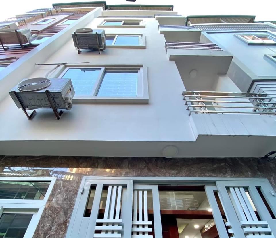 Bán nhà ngõ ô tô, cạnh Trạm Y Tế Cổ Nhuế 2, 40m2, MT 4.6m, 3,9 tỷ.Bắc Từ Liêm.