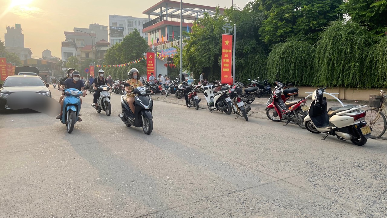 Bán đất ngõ Ô Tô, đường Cầu Vồng, Văn Hội, Phường Đức Thắng, 58m2, 6,1m MT, 4,35 tỷ.