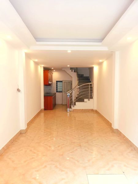 BÁN NHÀ MỚI 5 TẦNG (THẠCH BÀN, LONG BIÊN) NHỈNH 2 TỶ.