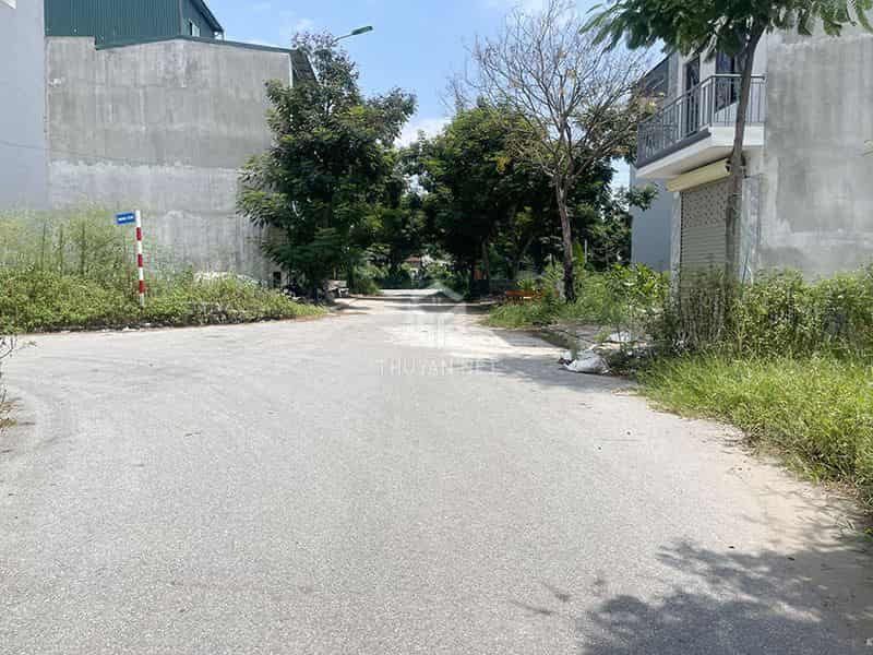 [View Vườn Hoa] Nhỉnh 4 tỷ bạn đã sở hữu 37,5m2 nhà 3 tầng mới tại khu TĐC Trâu Quỳ.