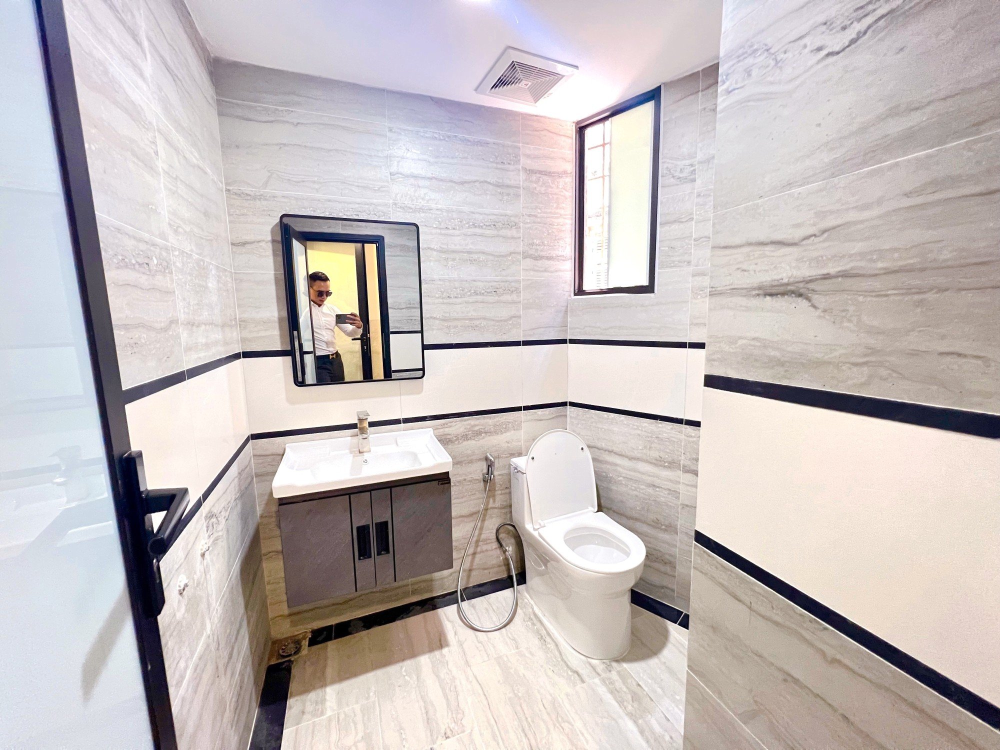 Siêu Phẩm 30m ra mặt phố Minh Khai, 60m2, 5 tầng, Ba Thoáng Vĩnh viễn, nhà đẹp Ba Gác chỉ 6 tỷ 45..