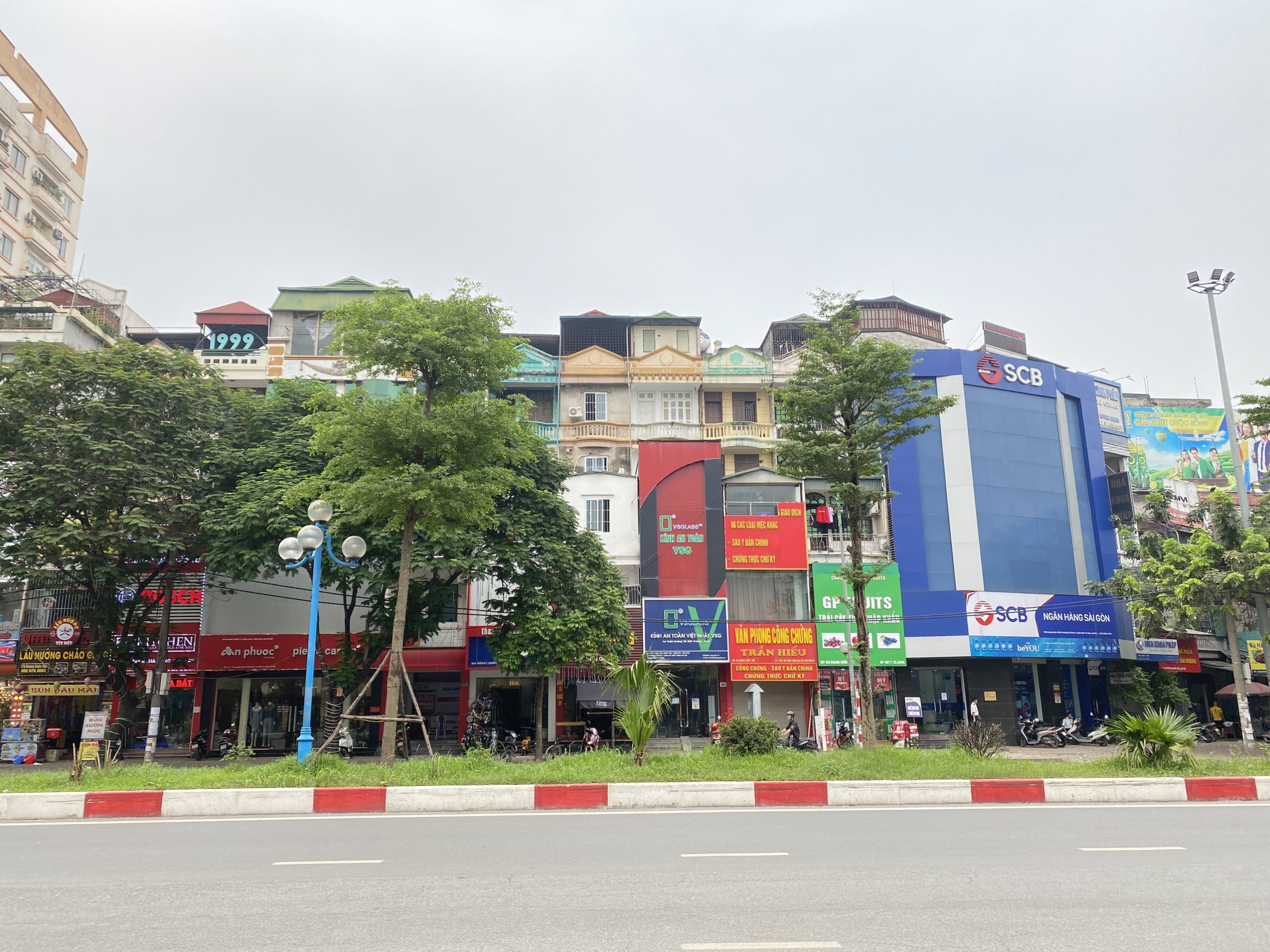 Cắt Lỗ! Bán Gấp Mặt Phố Hoàng Quốc Việt, Vỉa Hè Kinh Doanh, 92m2, Đang Cho Thuê.