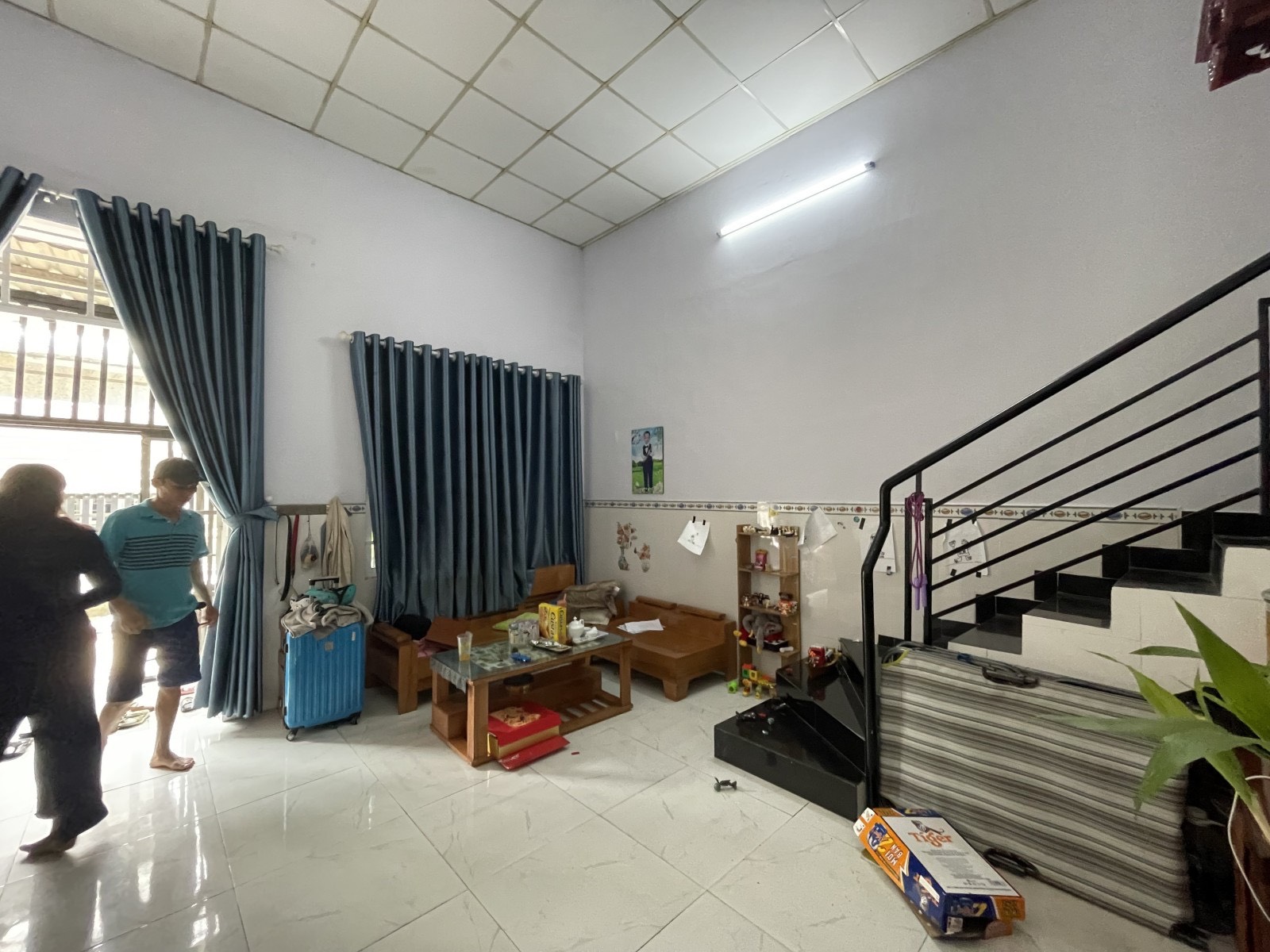 BÁN NHÀ QUẬN 9 - HẺM OTO THÔNG - DT 60m2 NGANG 5 - 2 TẦNG KIÊN CỐ - CHỈ 3 TỶ NHỈNH.