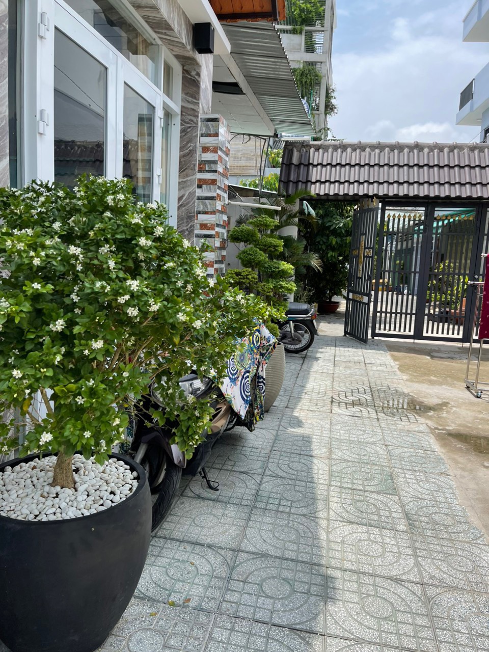 Cho thuê NNC Mới sang đẹp HXH Huỳnh Tấn Phát Q7.Nhà 3pn 3wc.Giá:12tr.