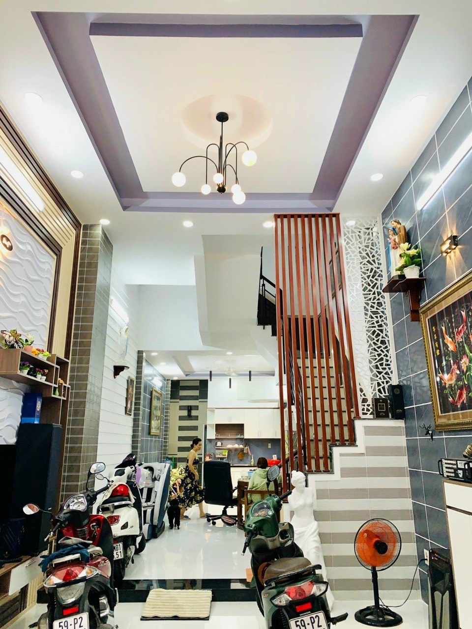 Bán nhà hẻm 8M Cộng Hòa, P4, Tân Bình, ngay công viên Hoàng Văn Thụ, 5.3 x 20m, giá chỉ 15.5 tỷ.