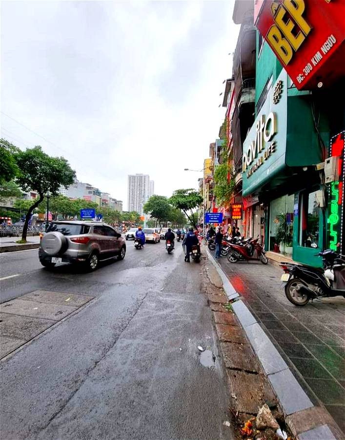 MẶT PHỐ KIM NGƯU – 8 TẦNG THANG MÁY, THÔNG SÀN, KINH DOANH – GIÁ 18.6 TỶ
