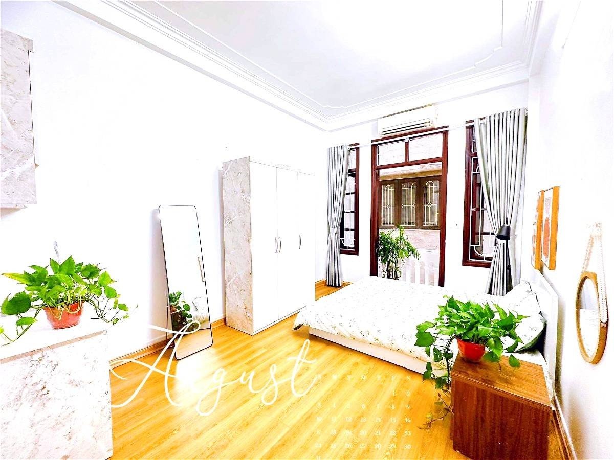 Bán nhà ngõ 1 Bùi Xương Trạch 45m 5T hơn 5 tỷ.