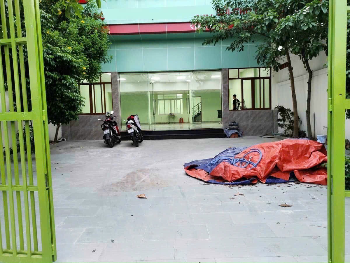 Bán nhà Đường Linh Đông, Ngay Phạm Văn Đồng, dt 246 m² Giá 8,8 Tỷ.