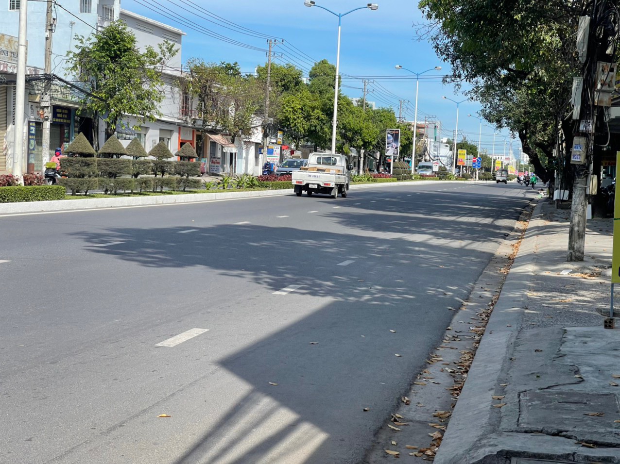 Bán nhà mặt đường 23/10 Vĩnh Hiệp, Nha Trang.