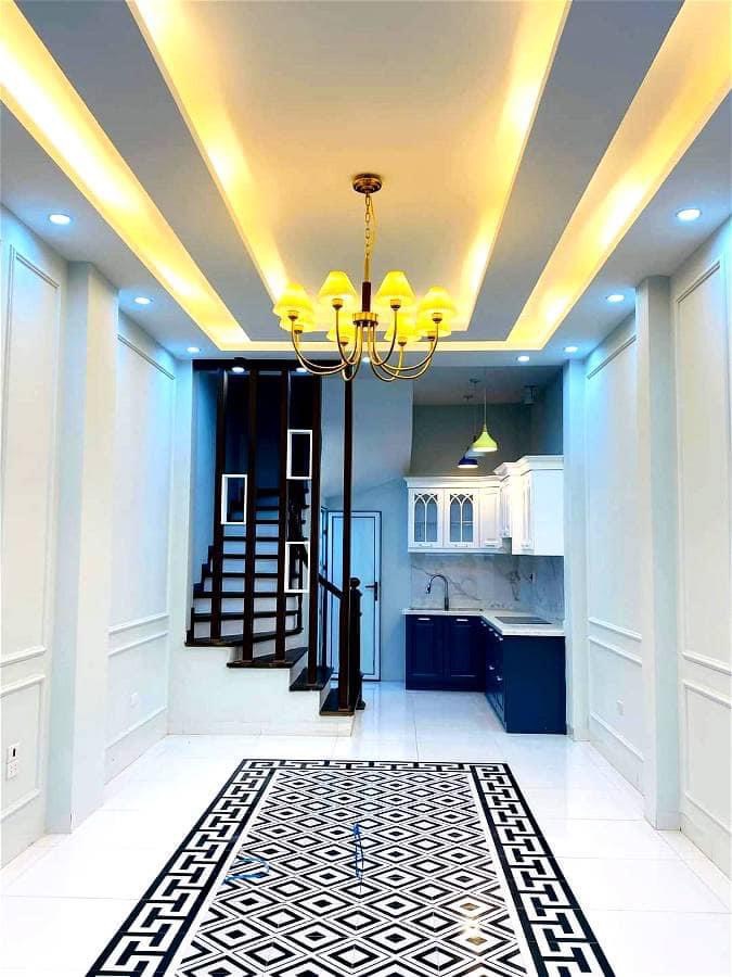 BÁN NHÀ NGUYỄN KHANG CẦU GIẤY NHÀ MỚI 5 TẦNG GẦN PHỐ GẦN OTO TIỆN ÍCH NHẬP TRÀN GIAO THÔNG THUẬN LỢI