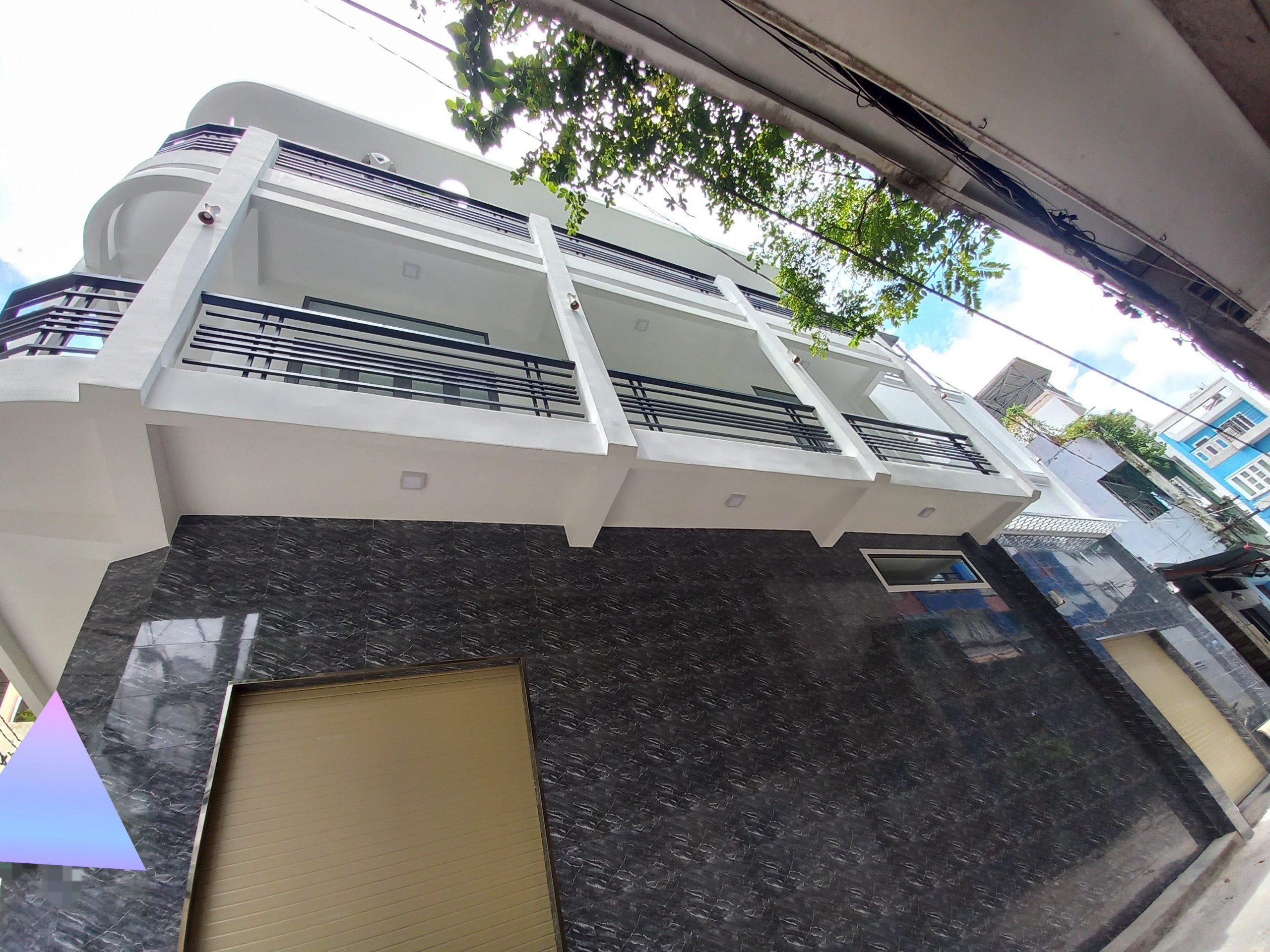 Hẻm 6M ô tô thông ngã tư Bảy Hiền, 4x14M, 3 Lầu mới đẹp, ở & KD tuyệt vời.