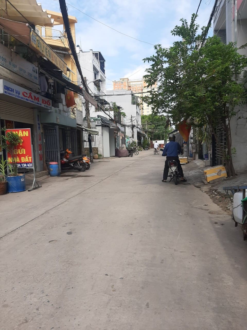 Bán nhà HXH Lê Văn Quới 44m2 3 tầng chỉ 4,1 tỷ còn TL..