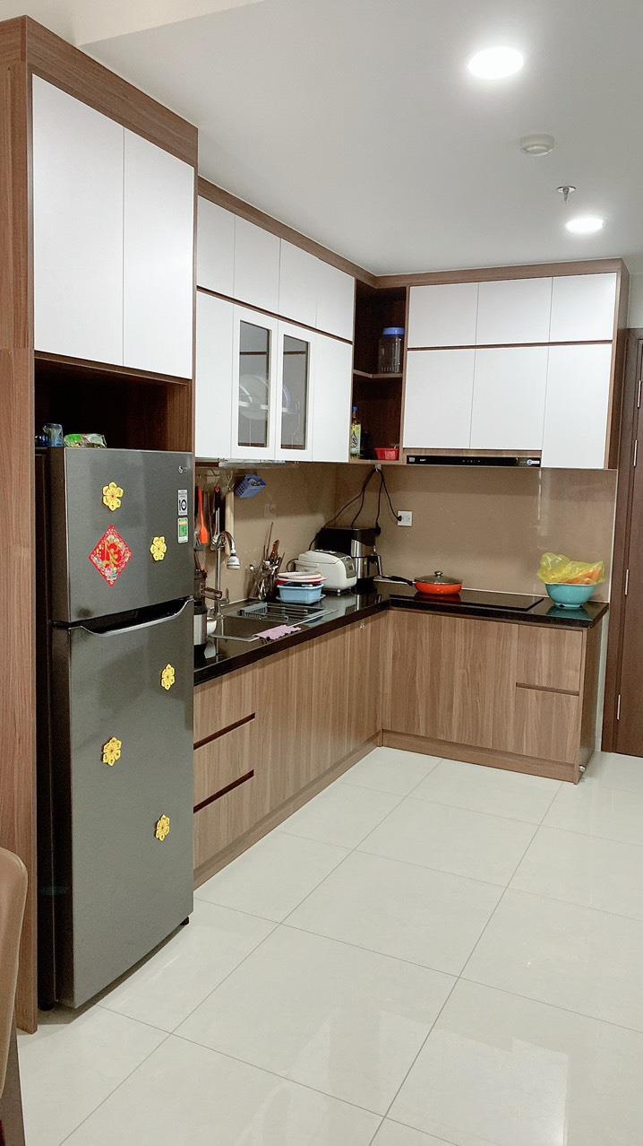 Mình đăng giá sao bán y vậy - 2PN 57m2 giá 2ty2 có nội thất. P4 tầng 9 view rất đẹp .