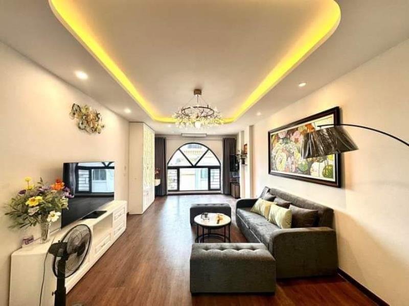 Bán nhà trung tâm Cầu Giấy - Vỉa hè - Ôtô tránh- Thang máy - Kinh doanh - Văn phòng - 78m2 - 5 tầng.