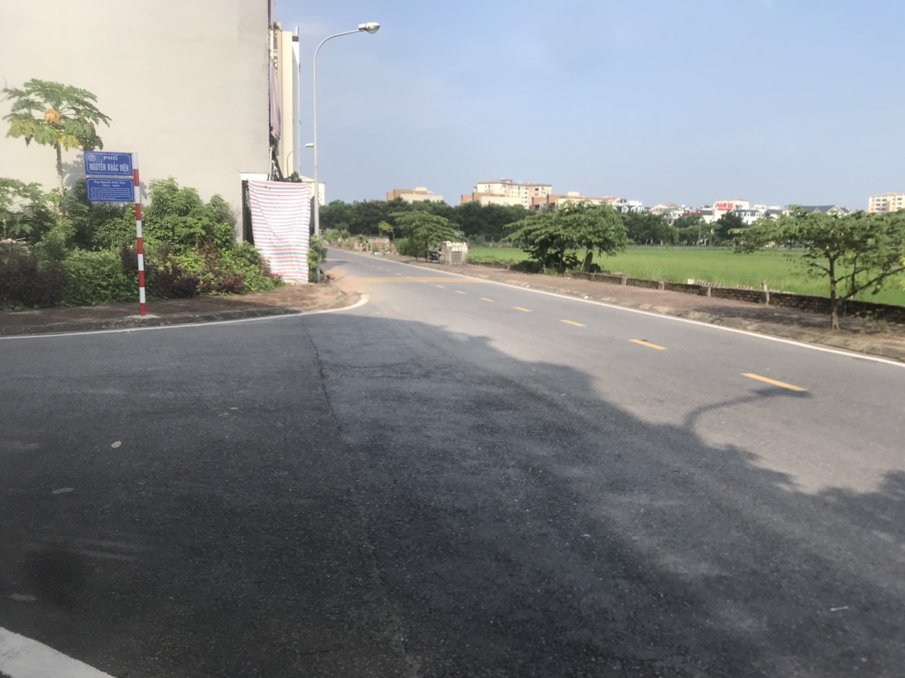 chính chủ cần cho thuê tầng 1 tại 88 phố Nguyễn Khắc Viện, Giang Biên, Long Biên, Hà Nội..