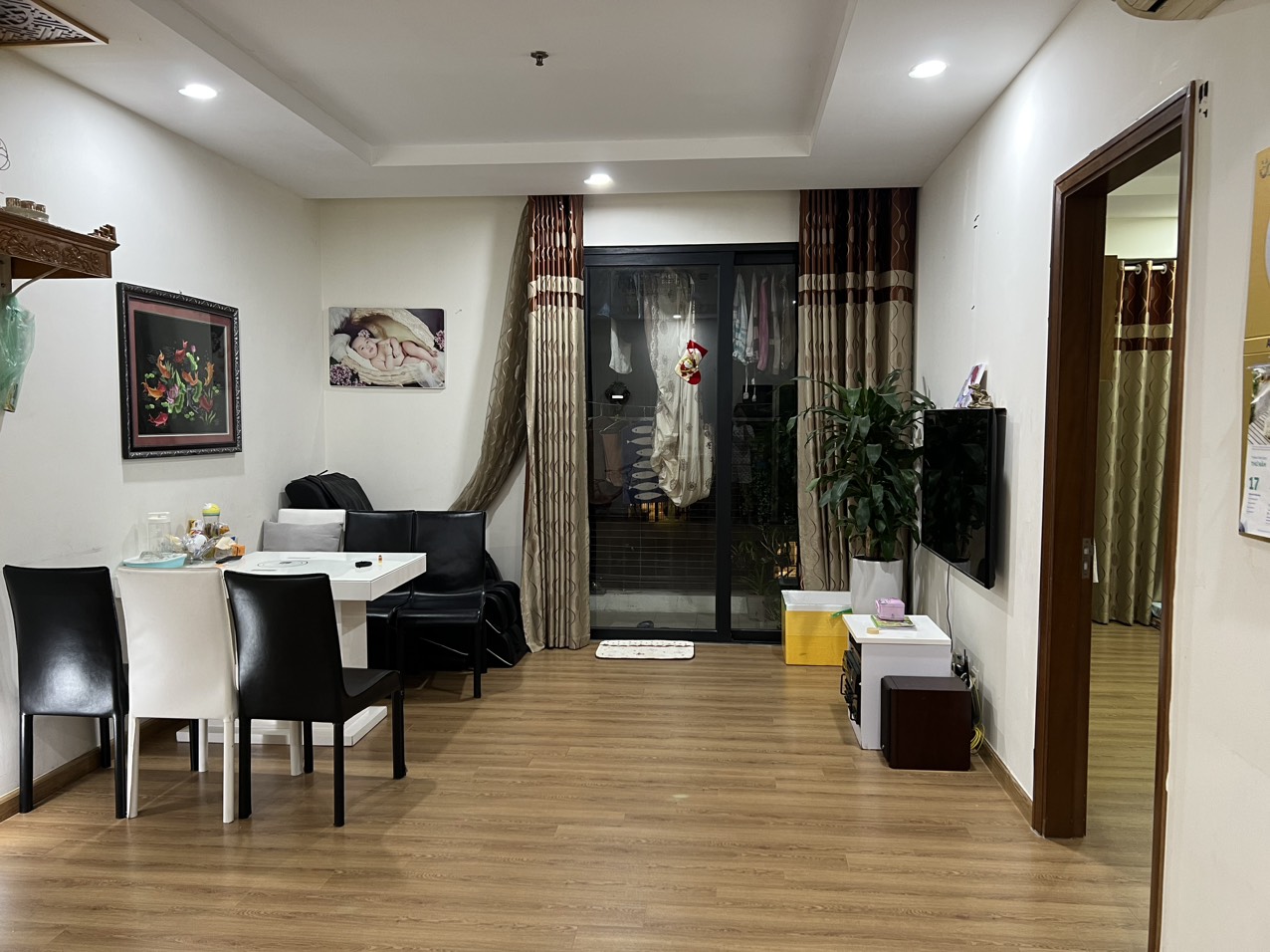 Cần bán nhanh, giá rẻ hơn thị trường. Nhà phố Mỹ Đình, ô tô cách nhà 50m. Ngõ rộng thoáng 38m, 3.5 tỷ.