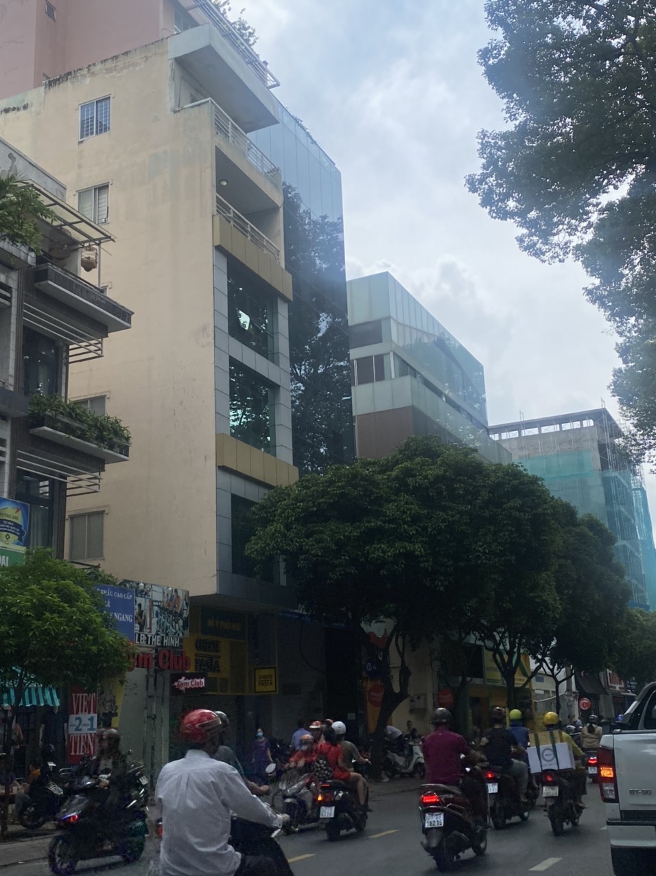 Mặt tiền kinh doanh khủng ngang 6m Cao Thắng, 5 tầng, 271m2 sàn, 37,x tỉ.