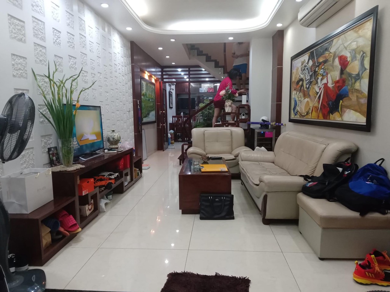 BÁN NHÀ MẶT NGÕ ĐÀO TẤN BA ĐÌNH CÁCH PHỐ 50M NHÀ ĐẸP NỘI THẤT SANG XỊN NGÕ THÔNG TỨ PHÍA