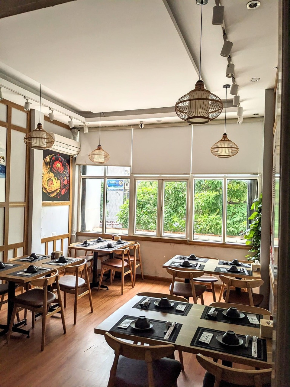 BÁN NHÀ MẶT PHỐ NGUYỄN CHÍ THANH ĐÔNG ĐA KINH DOANH SIÊU ĐỈNH - VỈA HÈ RỘNG DÒNG TIỀN ĐỈNH