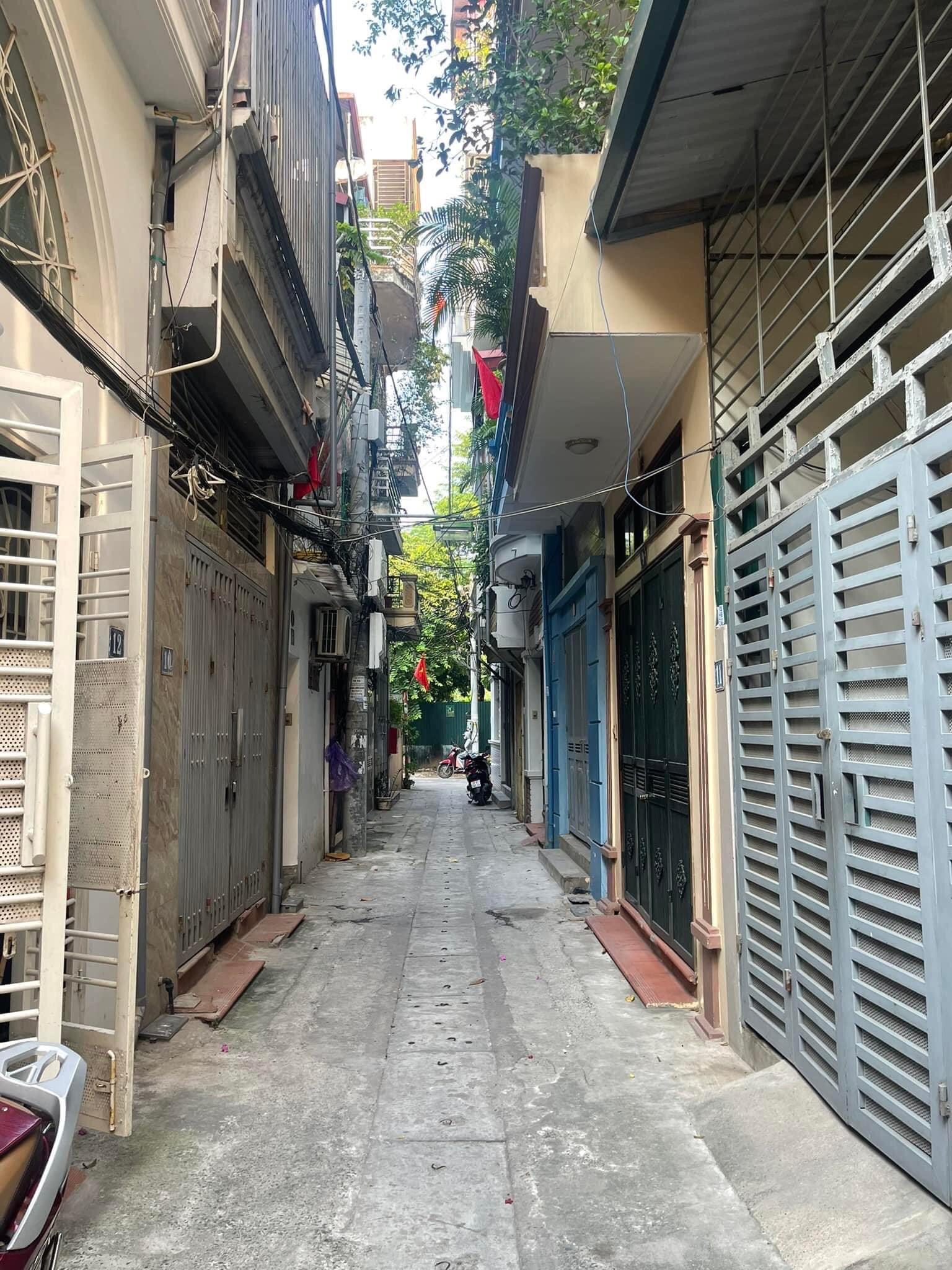 GIẢM 500 TRIỆU CHỦ CẦN BÁN GẤP NHÀ 5T 40M KHƯƠNG ĐÌNH - HẠ ĐÌNH - THANH XUÂN.