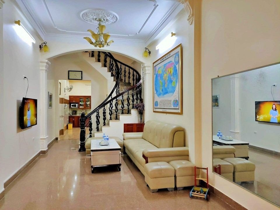 Bán nhà mặt đường tuyến 2 Trung Lực 68m 3 tầng lô góc GIÁ 5.2 tỉ.