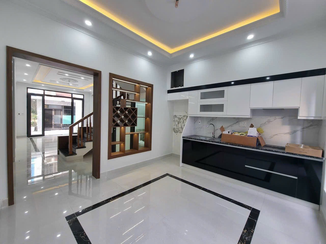 Bán nhà 3 tầng tại ngõ Dầu Lửa, Sở Dầu, Hồng Bàng, Hải Phòng giá 69,4m2- 3 tầng- 2,9 tỷ.