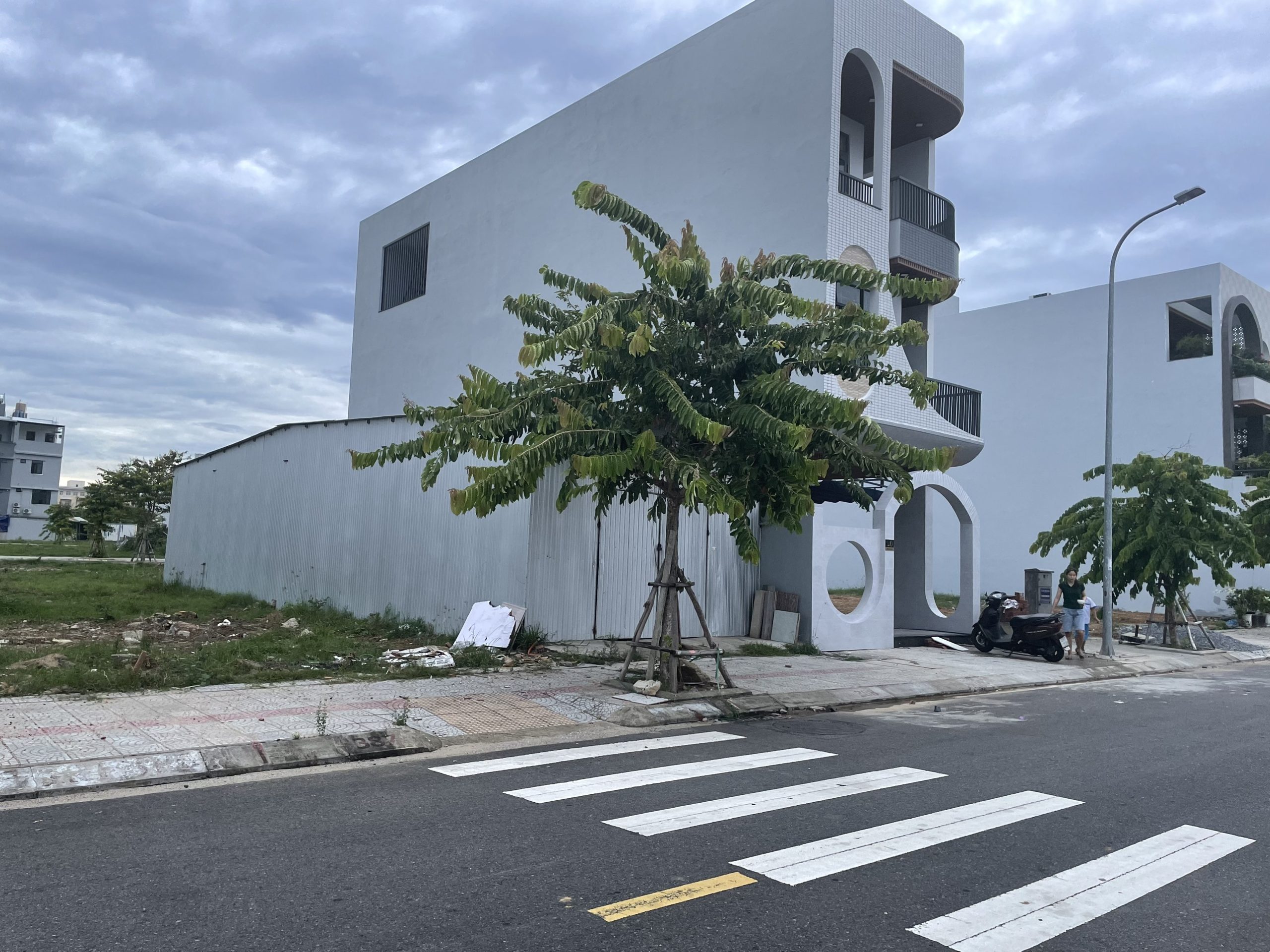 LÔ ĐẤT KIM LONG GIÁ RẺ NHẤT THỊ TRƯỜNG. LIÊN HỆ ĐỂ MUA NHANH.